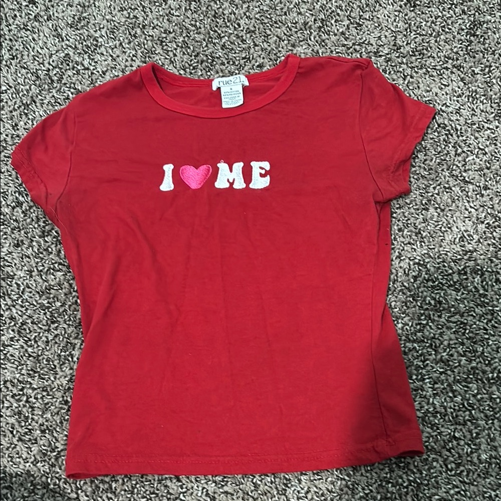 Res T-Shirt with Heart Design